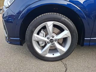 Audi Q3 40 TDI quattro S line MATRIX / PANORAMA / STHZG / DSP - foto 13