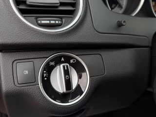 Mercedes-Benz C 220CDI Avantgarde*Aut.*Leder*Navi*Xenon* - foto 14