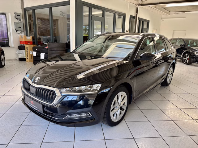 Skoda Octavia Combi Style 2,0 TDI DSG LED ACC HuD Kam Gebrauchtwagen Kaufen | EZ 09/2021
