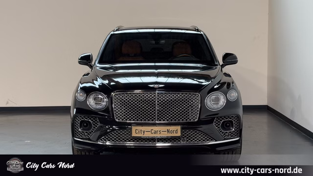 Bentley Bentayga Azure 4.0 V8 4WD COMFORT SPEC+FOND - bilder 8