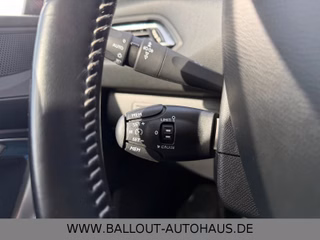 Peugeot 308 SW Allure*2.HAND*KLIMA*NAVI*TEMP*AHK*LED*SHZ - foto 13