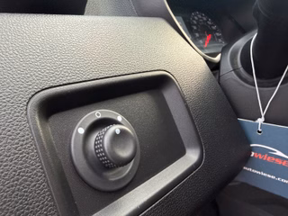 Dacia Duster II 1.6 Comfort*Nav*Carplay*Klima*Temp*PDC - foto 12