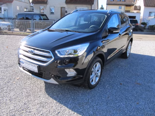 Ford Kuga 1.5 EcoB. Titanium Navi DAB Easy-Driver-P. Parkassist Winter-P. - foto 1