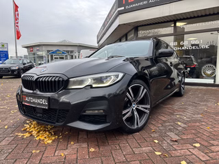 BMW 320 d xDrive M Sport Head-up-Display, Laser, AHK, Kamera - foto 1