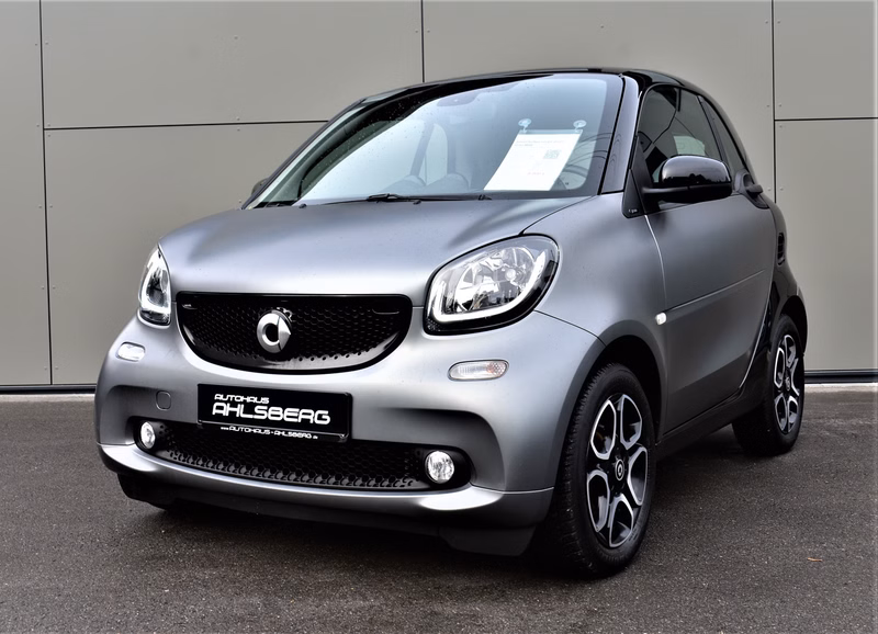 Smart fortwo coupe prime Grau Matt Led Paket Panorama Cool & Audio DCT