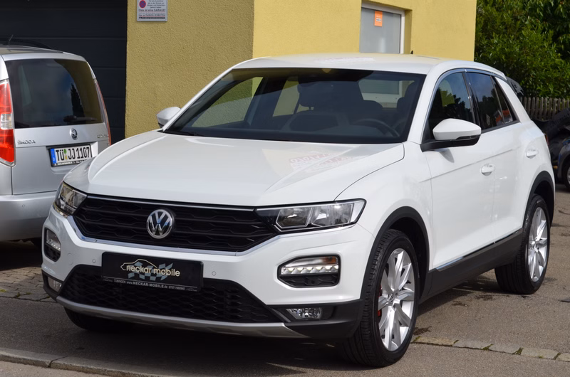 Volkswagen T-Roc 1,5TSI DSG Sport Navi ACC Spur Kam