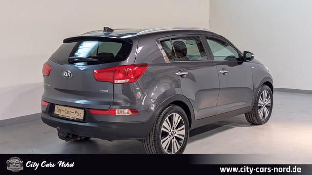 Kia Sportage Spirit 4WD PANORAMA+XENON+KAM+TEMPO+AHK - photo 6