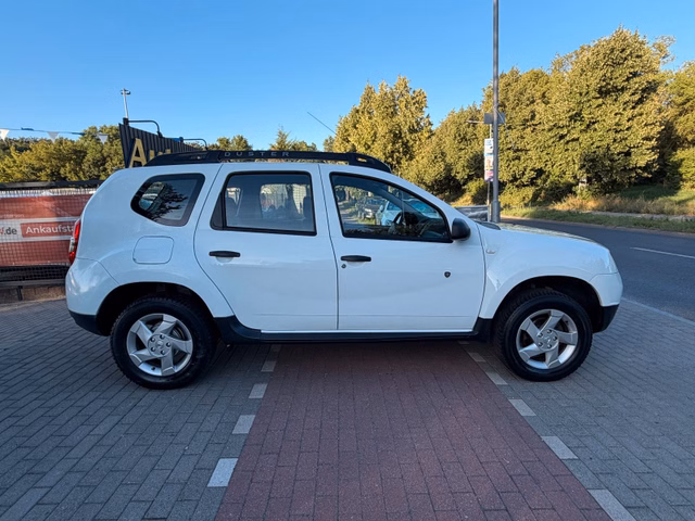 Dacia Duster I Ice 4x2 1.6*Klima*AHK*Kamera*Alu*TüvNEU - foto 4