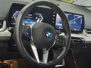 BMW 218 Active Tourer LUXURY ACC KAM AMBIENTE 8-FACH - bilder 9