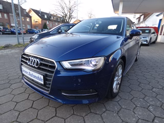 Audi A3 1,6 TDI Attraction ultra Navi Xenon Sitzheiz.