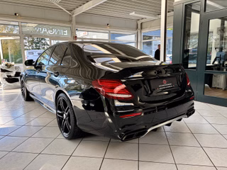 Mercedes-Benz E 63 AMG S 4Matic+  Keramik Pano Softcl Burm. - bilder 5