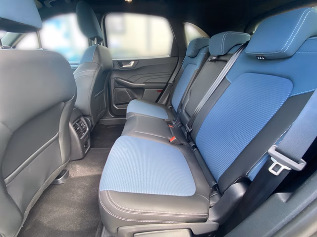 Ford Kuga FHEV AWD BlueCruise Edition +Winterpaket+Matrix+ - bilder 9
