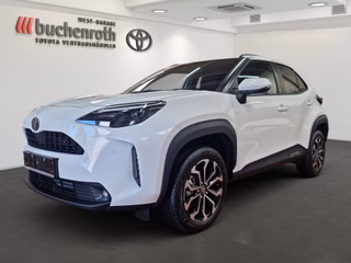 Toyota Yaris Cross HSD Team D +Safety-Connect-Winter-Paket - bilder 1