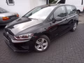 Daumennagel 1 - Volkswagen Golf VII Sportsvan 1.6 TDI DSG BMT Comfortline