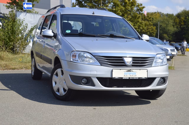 Dacia Logan MCV Laureate  Klima 1.HAND Gebrauchtwagen Kaufen | EZ 01/2010 | Preis 2.990 €