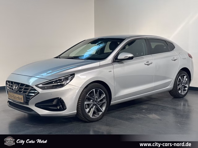 Hyundai i30 Fastback 1.5 T-GDI Mild-Hybrid KAM-SHZ-LED- - фото 1