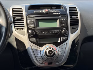 Hyundai ix20 Automatik/Service&Bremsen V. NEU /Garantie - bilder 15