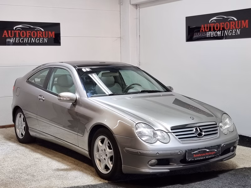 Mercedes-Benz C 200 Sportcoupe Automatik PANORAMADACH NAVI