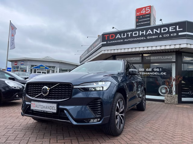 Volvo XC60 Plus Dark 2WD Distronic/Kamera/LED/KeylessGo Gebrauchtwagen Kaufen | EZ 12/2022 | Preis 43.900 €