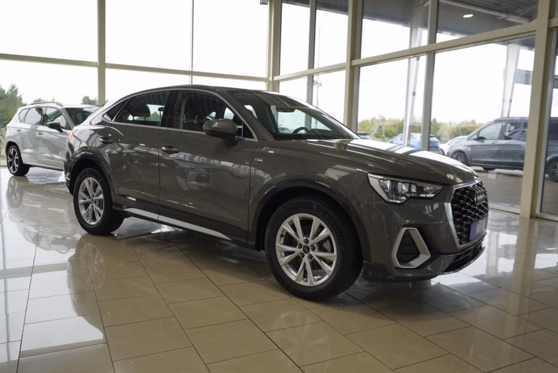 Audi Q3 Sportback S-Line 35TFSI 4*J.Gar/Kamera/Keyless/el.Klappe  **