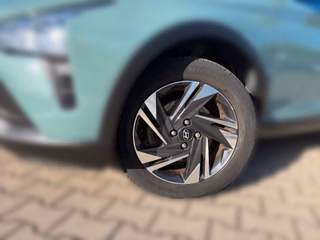 Hyundai BAYON Intro Klimaautomatik Navi Bose Winterräder - foto 20