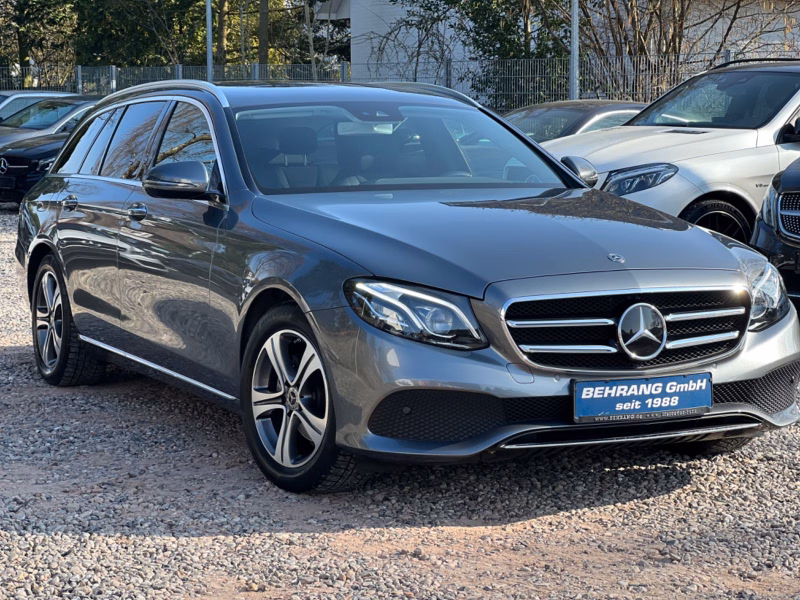 Mercedes-Benz E 200T*AVANTGARDE*LED*AMBIENTE*KAMERA*WIDESCREEN