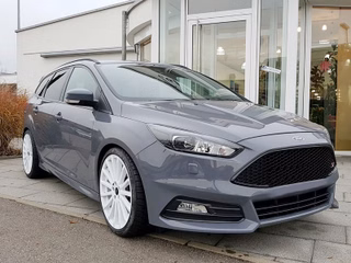 NPF3D Focus ST MK3 FL Distanzscheiben 
