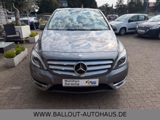 Mercedes-Benz B 180 CDI*KLIMA*NAVI*TEMPO*BI-XENON*SHZ*AHK*PDC* - bilder 3