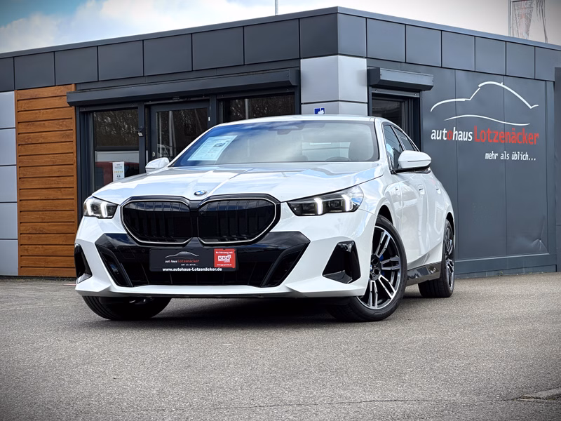 BMW 520 i M Sport 1.HD|M-SPORTPAKPRO|360°|HUP|H&K|ACC