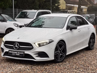 Mercedes-Benz A180d AMG LINIE *LED*AMBIENTE*NAVI*KAMERA*