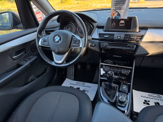 BMW 218i Tourer Active*Klimaautomatik*Pdc*Shzg*2.HD - foto 5