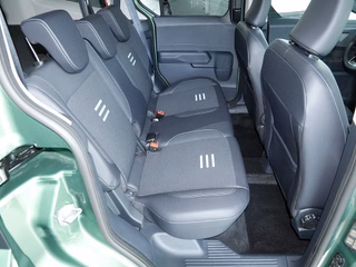 Ford Tourneo Courier 1.0 EcoBoost Active PDC NAVI ACC - foto 4