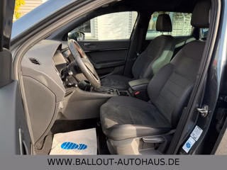 Seat Ateca FR 4Drive*BEATS*KLIMA*ACC*TEMPO*SPUR*NAVI* - foto 8