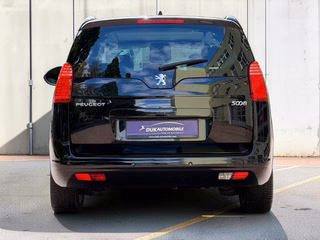 Peugeot 5008 Platinum  1. Hand Panorama Dach Klima - bilder 31