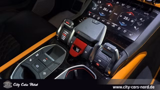 Lamborghini URUS SE AKRAPOVIC+B&O+MASSAGE+PANORAMA - bilder 24