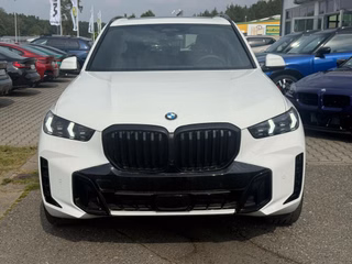 2026 BMW X5 xDrive40i - photo 2