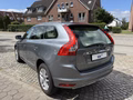Daumennagel 7 - Volvo XC60 T5 Summum AWD Leder Navi Xenon Memory SHZ Tempomat