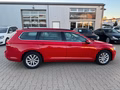 Daumennagel 4 - Volkswagen Passat Variant Comfortline 1.6 TDI DSG NEU Zahn.R.&Wasser.P./NEUE KUPPLUNG/ACC/PDC+Kamera/NAVI/SHZ/Appl.CarP.
