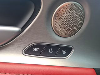 Kia Stinger 3.3 GT 4WD AUTOMATIK / LEDER / SCHIEBEDACH / E-SITZE - bilder 16