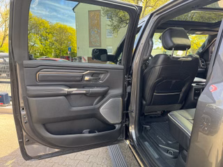 Dodge RAM 5.7 V8 Crew Cab Limited + Rambox + LPG - foto 21