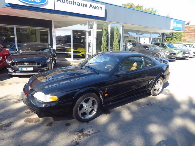 Ford Mustang Cobra V8 Original V8