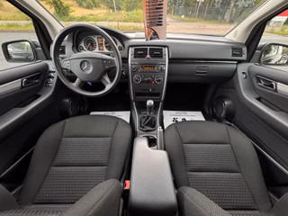Mercedes-Benz B160*Klima*Allwetter*E-Paket*TÜV NEU* - bilder 3