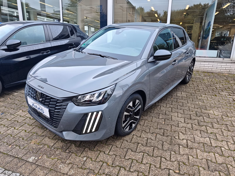 Peugeot 208 Allure Navi,GJR,SHZ,1.Hand