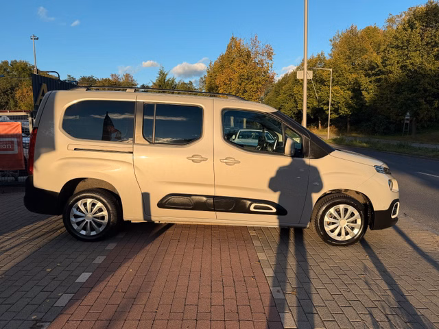 Citroën Berlingo SHINE XL*7Sitze*Navi*Kamera*Temp*PDC - foto 4