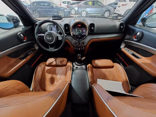 MINI Cooper Countryman PREMIUM_PLUS PANO LED HUD 19 - bilder 3