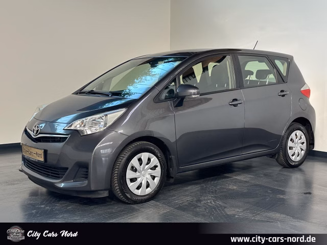 Toyota Verso-S Life Aut. KAMERA-KLIMA-BLUETOOTH - фото 1