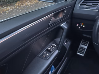 Volkswagen Tiguan Highline 4Motion/R-line/1.Hand/ - foto 30