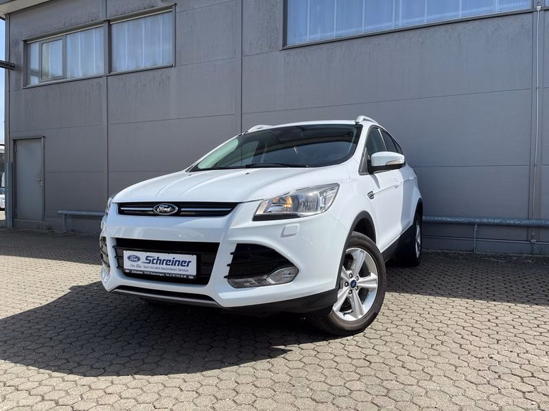 Ford Kuga Titanium mit Pano | Kamera | Navi
