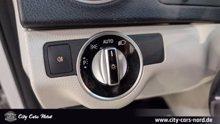 Mercedes-Benz C 250 CGI Coupé BE-BiXENON-NAVI-TEMP-PDC - bilder 13