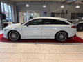 Daumennagel 4 - Mercedes-Benz CLA 200 AMG Line Exterieur & Interieur Night-Paket